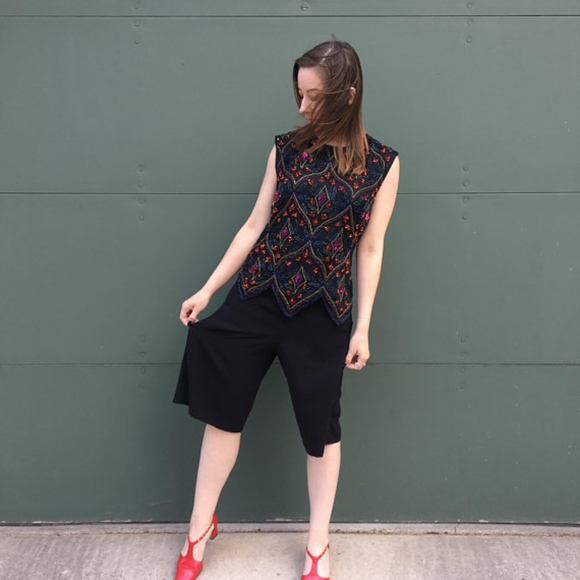 Vintage 1990's Black Flare Bermuda Shorts - Picture 7 of 8